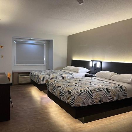 Motel 6 Indianapolis Carmel Eksteriør billede