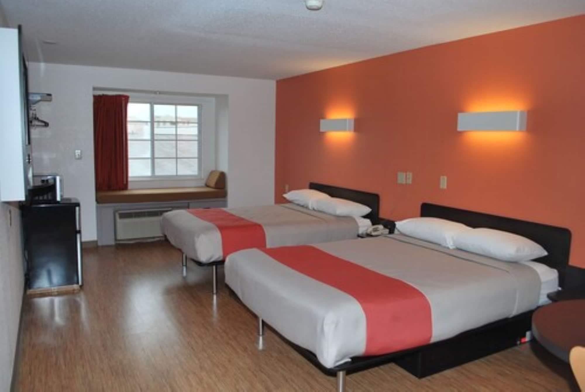Motel 6 Indianapolis Carmel Eksteriør billede