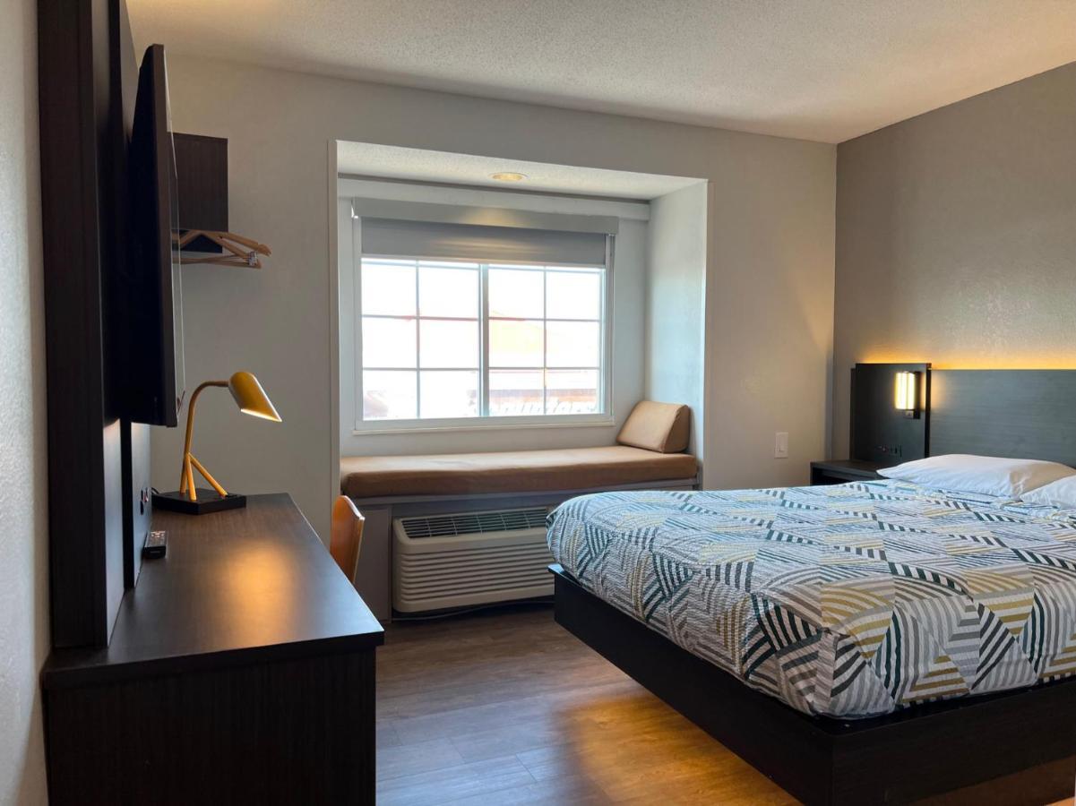 Motel 6 Indianapolis Carmel Eksteriør billede